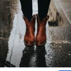 Tecova Penny Boots in cognac